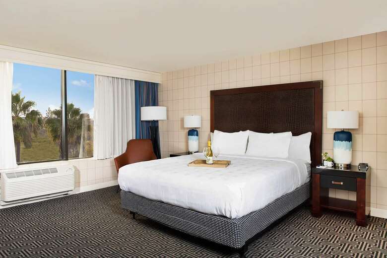 Red Lion Hotel Anaheim