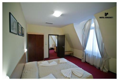Hotel Concrete