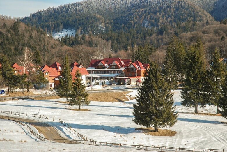 Hotel Monterai Resort