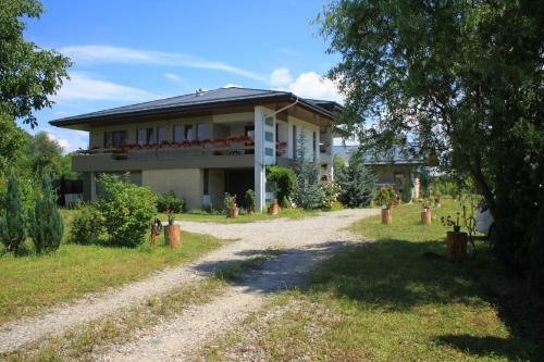 Hostal Pensiunea Konnak