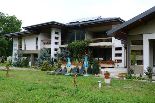 Hostal Pensiunea Konnak