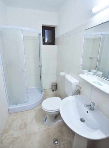 Hostal Camves Inn