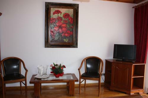 Hostal Pension Curmatura Stezii