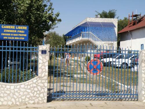 Hostal Tourist Paradis