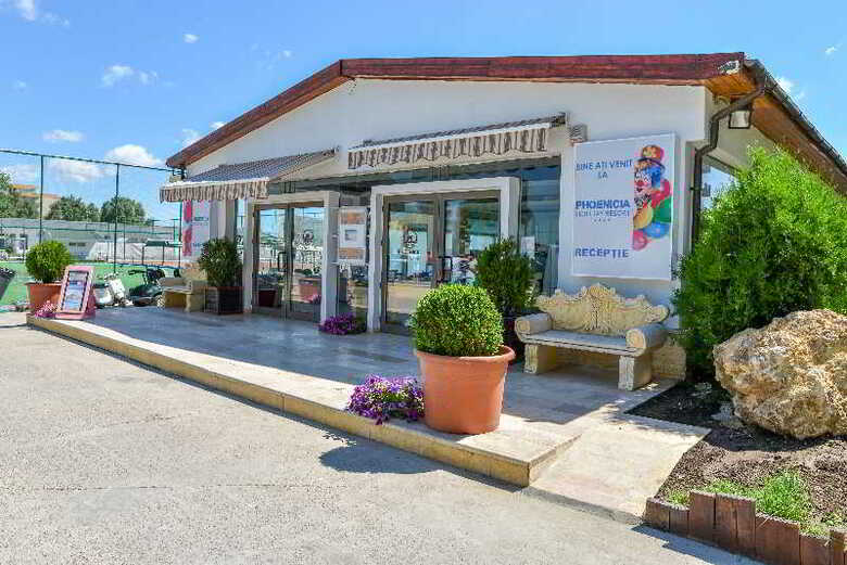 Aparthotel Phoenicia Holiday Resort