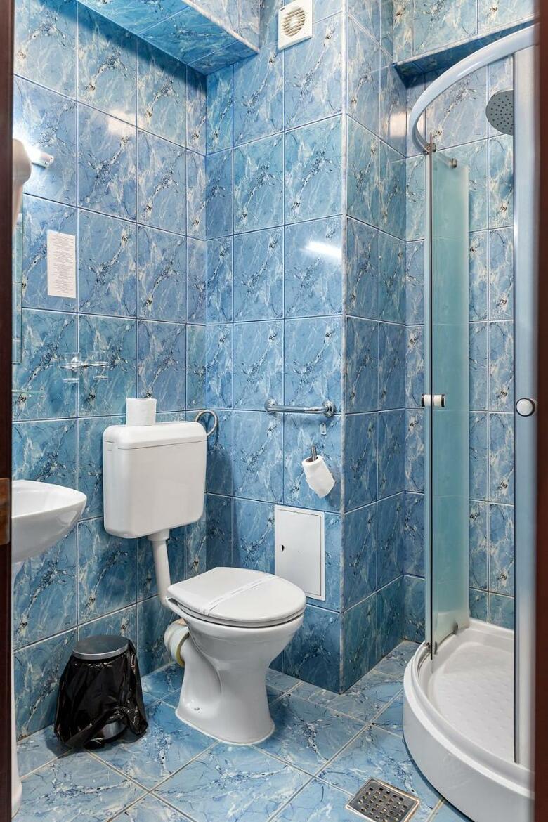 Lina Hotel
