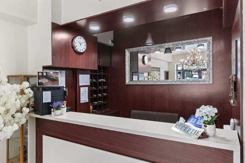 Lina Hotel