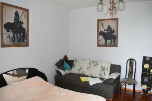 Apartment On Ploshchad Lenina 3