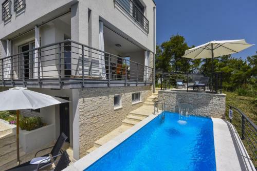 Villa Mirta