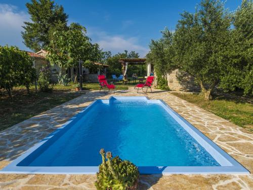 Charming Holiday Home In Sopot Near The Lake