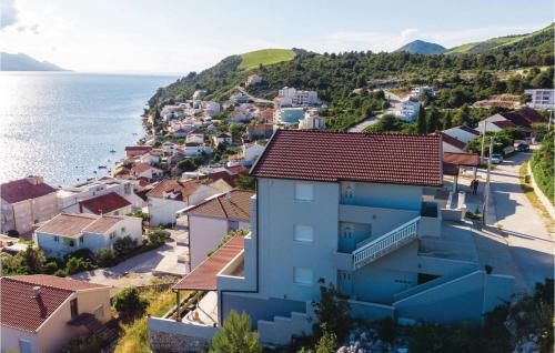 One-bedroom Apartment Klek With Sea View 02