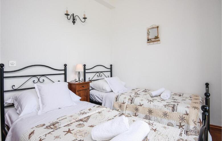 Holiday Home Kremeno Cr