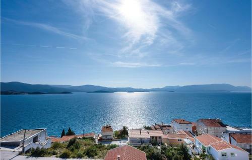 One-bedroom Apartment Klek With Sea View 05