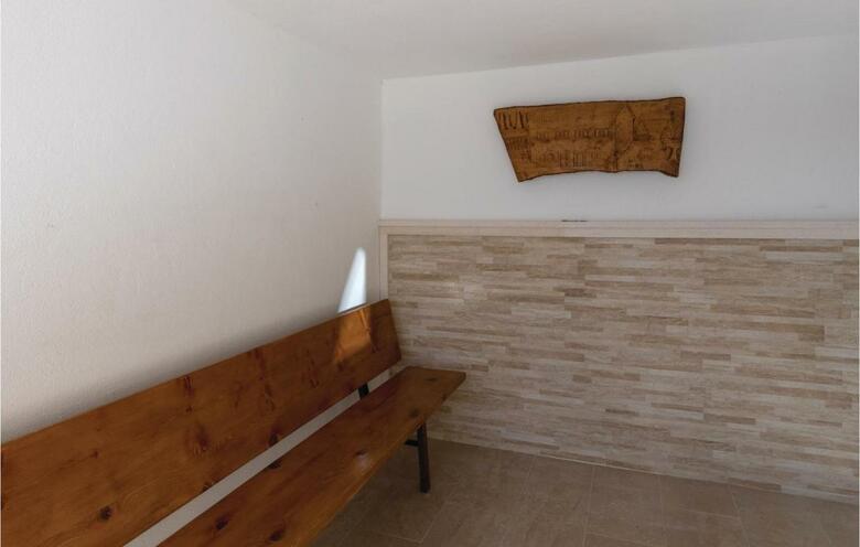 One-bedroom Apartment In Komarna