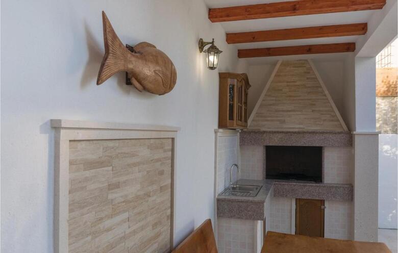 One-bedroom Apartment In Komarna