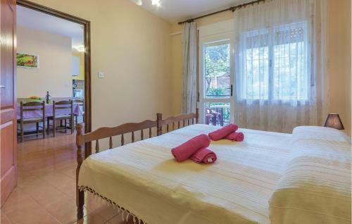 Two-bedroom Apartment In Fazana