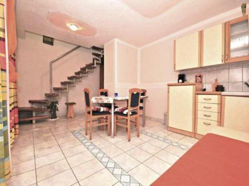 Apartments With A Parking Space Fazana - 13742