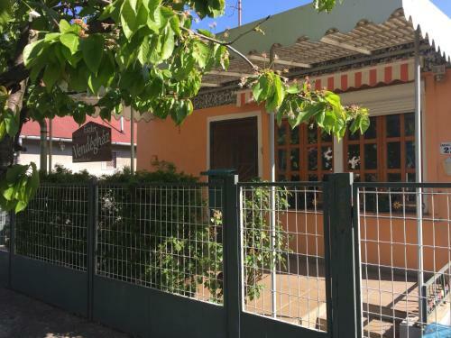 Hostal Eszter Vendeghaz