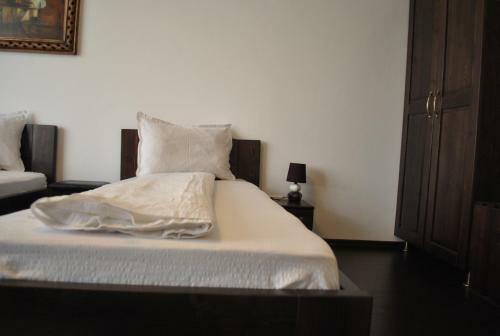 Hotel Taverna Pecicana