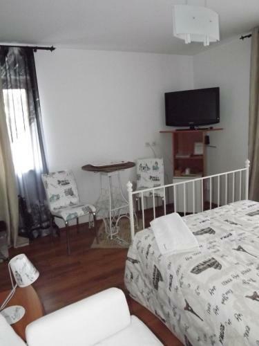 Hostal Vila Cascada