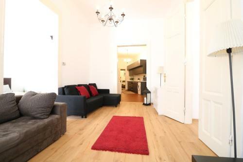 Real Apartments Wessel�nyi