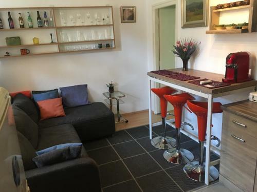 Koren Family Apartment