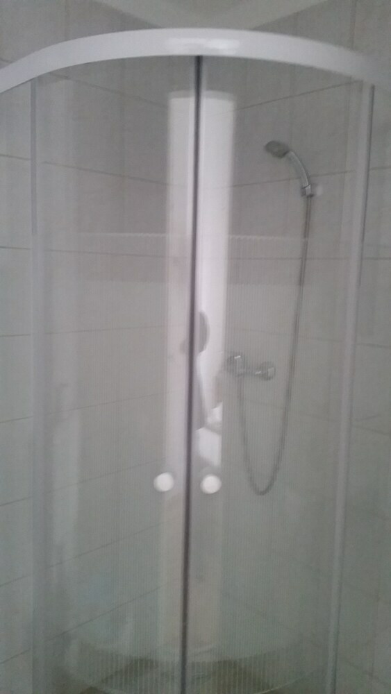 Hostal Omega Guesthouse Budapest