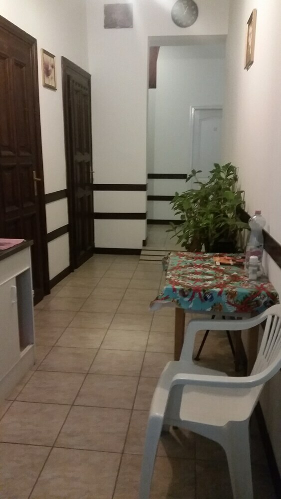Hostal Omega Guesthouse Budapest