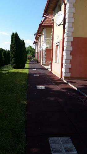 Bogl�rka Apartman