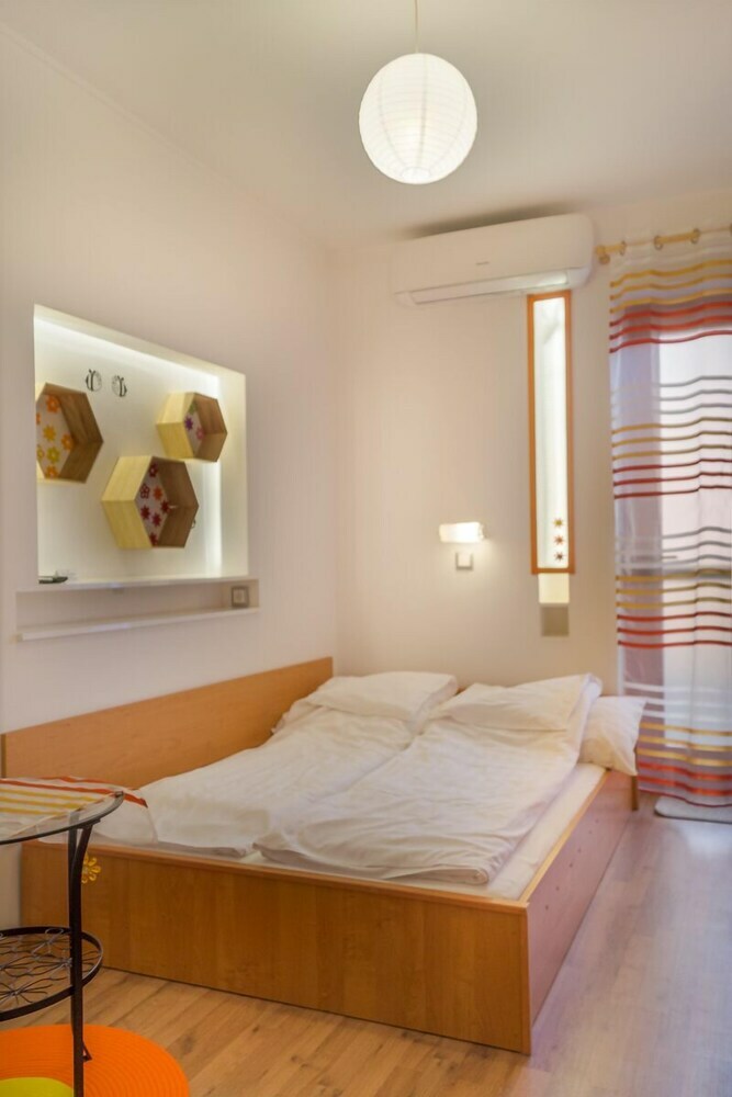 O�zis Apartmanok
