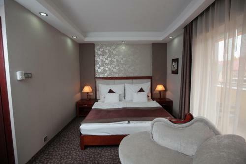 Colosseum Hotel