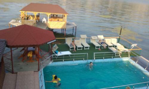 Hostal Pensiunea Lucian