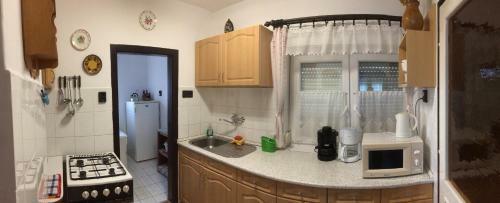 K�kes Apartman
