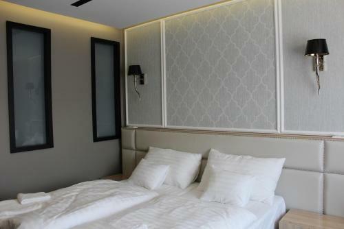 Hotel Merops M�sz�ros