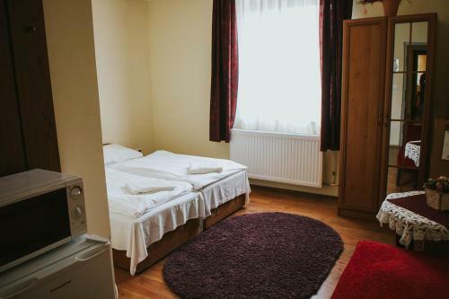 Hostal Sz�p Kert Vend�gh�z