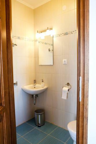 Hostal Katica Vend�gh�z