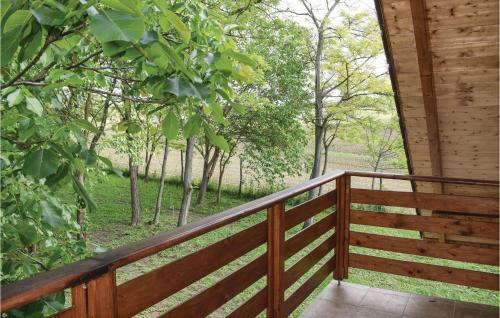 Three-bedroom Holiday Home In Szolad