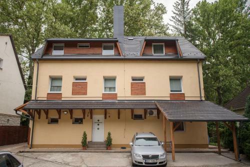 Hostal Ambr�zia Sz�ll�shely �s �tterem