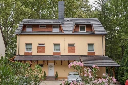 Hostal Ambr�zia Sz�ll�shely �s �tterem