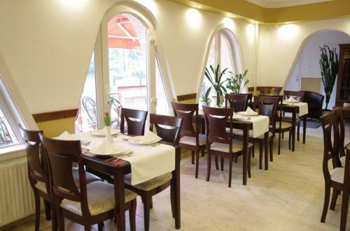 Hostal Ambr�zia Sz�ll�shely �s �tterem