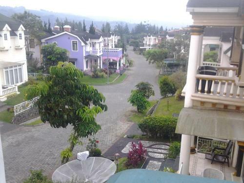 Zevannya Villa Little Victorian Kota Bunga