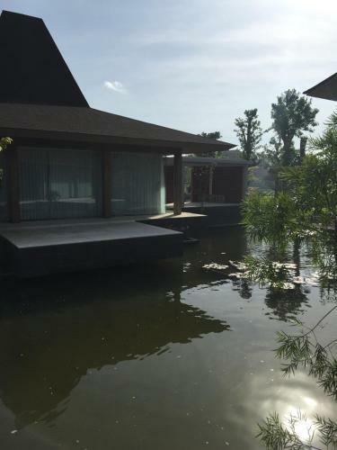 Villa Djoglo Luxury Bungalow