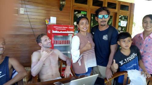 Hostal Arrys Watukarung Surfcamp