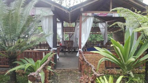 Ijen Miner Family Homestay