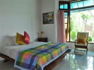 Hostal Raffles Holiday Hotel Yogyakarta
