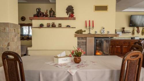 Hostal Pensiunea Ana