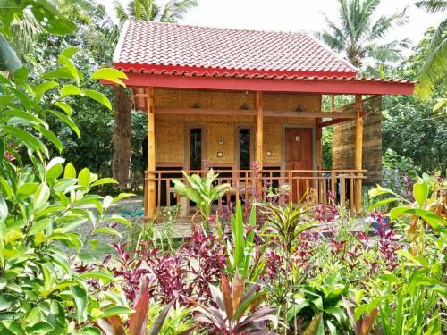 Hostal Red Island Bungalows