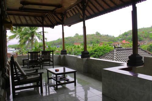 Posada Serangan Inn II