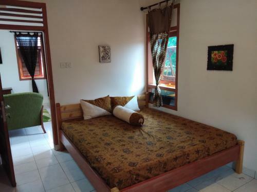 Balinese Villa With Private Pool In Batam