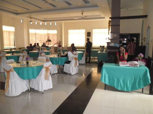 Permata Land Hotel & Resort
